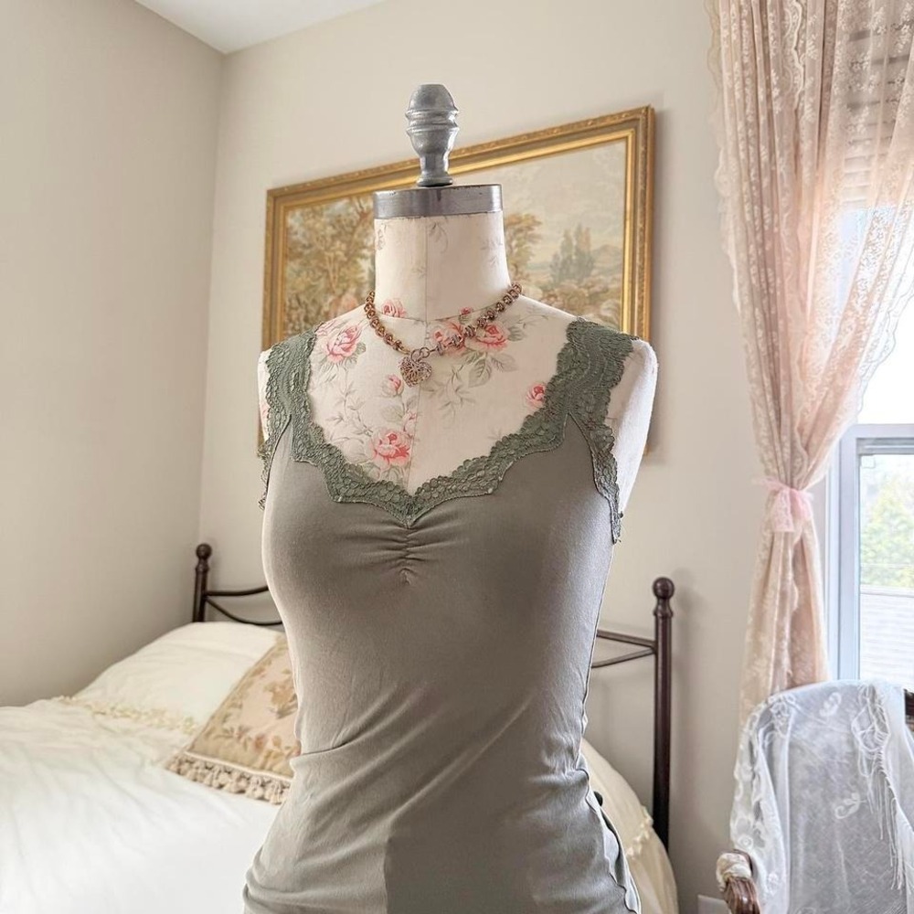 Green lace fairy tank Y2K olive lace trim tank top size small - Picture 3 of 7